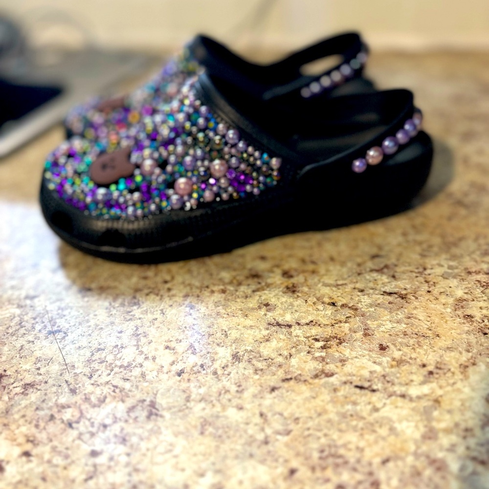 Custom Bear Jeweled Slide🐻 - Picture 2 of 4